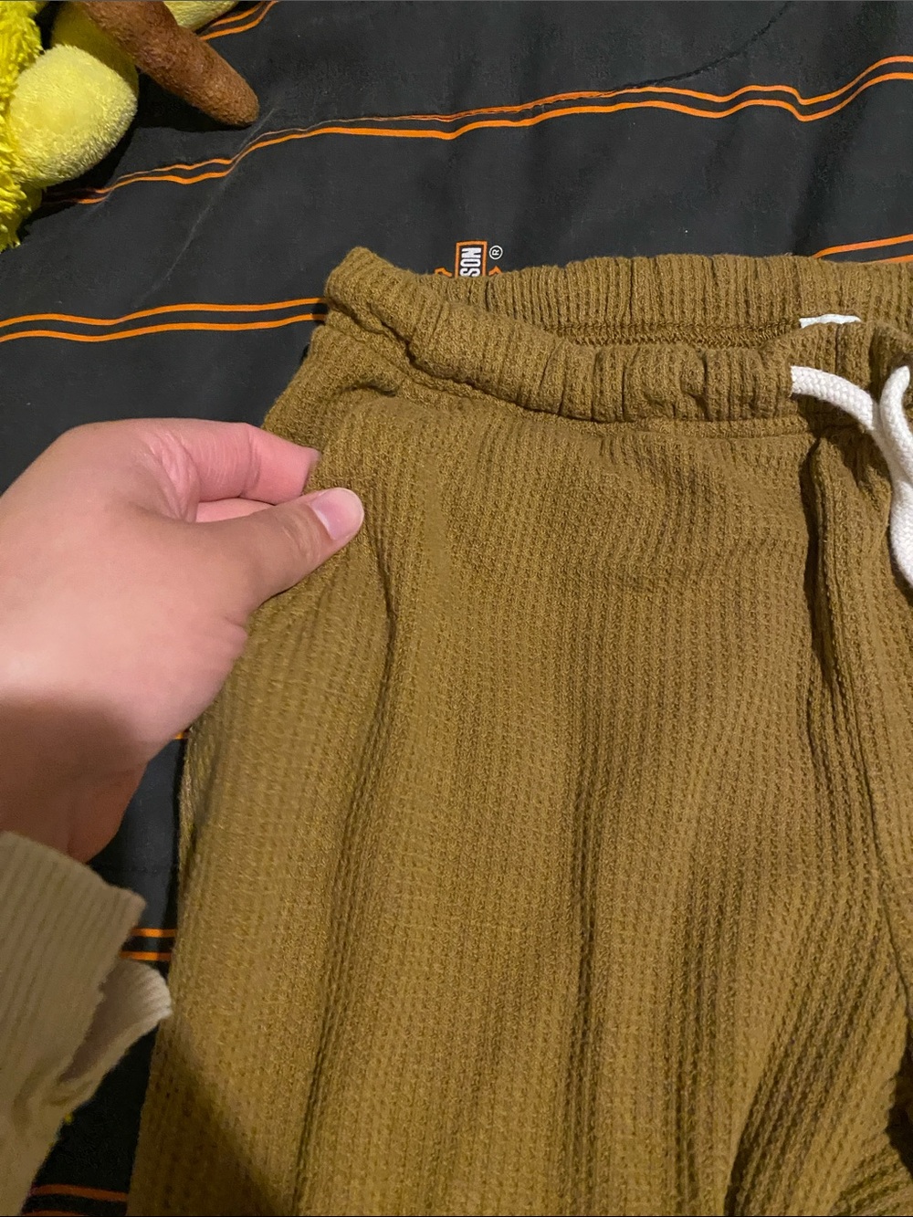aerie Camel color Waffle-Knit Drawstring Joggers - Picture 7 of 9